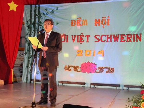 Overseas Vietnamese in Germany’s Schwerin welcome New Year 2015